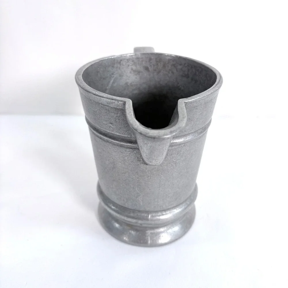 Wilton Armetale Creamer Pitcher Silver Pewter Finish 16oz End‎ Spout